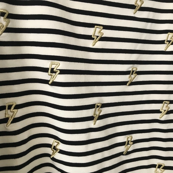 🔥 Betsey Johnson Gold Lighting Top Black Stripes - Picture 11 of 14